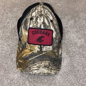 Washington State Cougars SnapBack Camo Trucker Hat New Era 9Forty One Size WSU‎